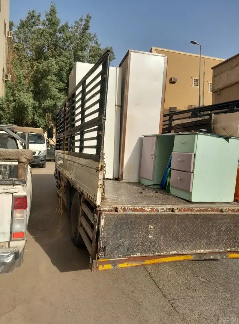 دينا التخلص من الاثاث القديم بالرياض 0561186175 دينا التخلص من الاثاث القديم بالرياض 
