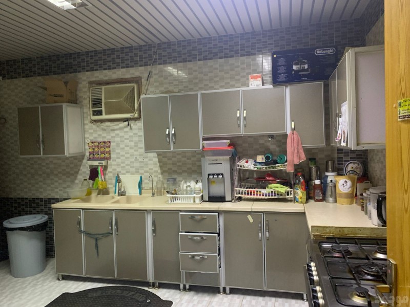 التخلص من الاثاث القديم بالرياض 0556408901