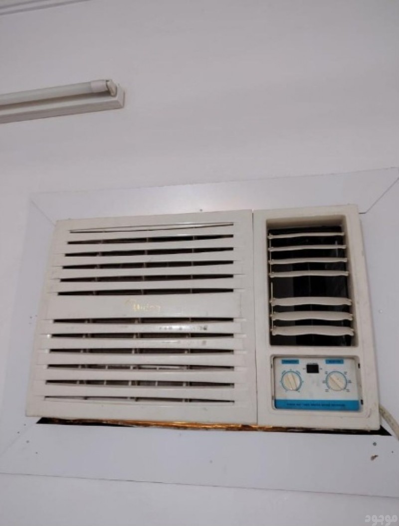 دينا طش اثاث قديم بالرياض 0555823448