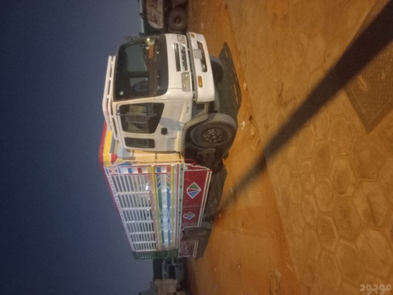 نقل عفش بالرياض و خارج الرياض 0575907703