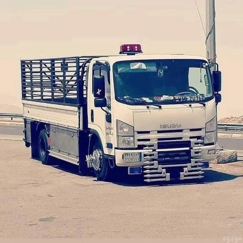 دينا طش العفش القديم بالرياض 