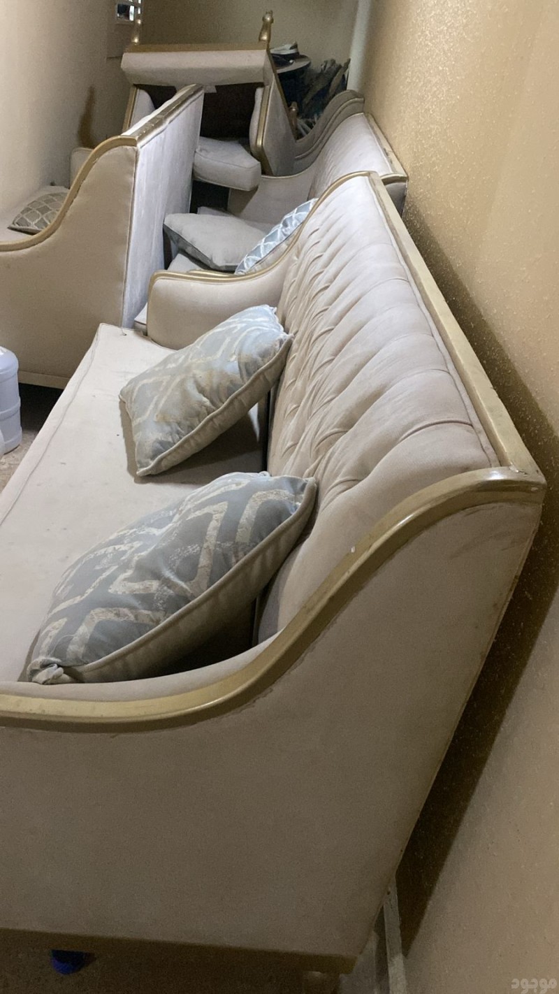 شراء اثاث مستعمل حي المربع 0553914418