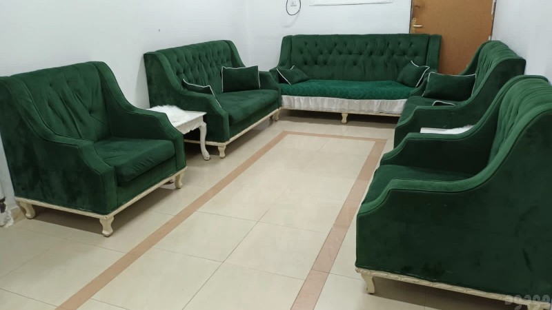 خدمات توصيل اثاث للجمعيات الخيرية 0544725121 دينا توصيل 