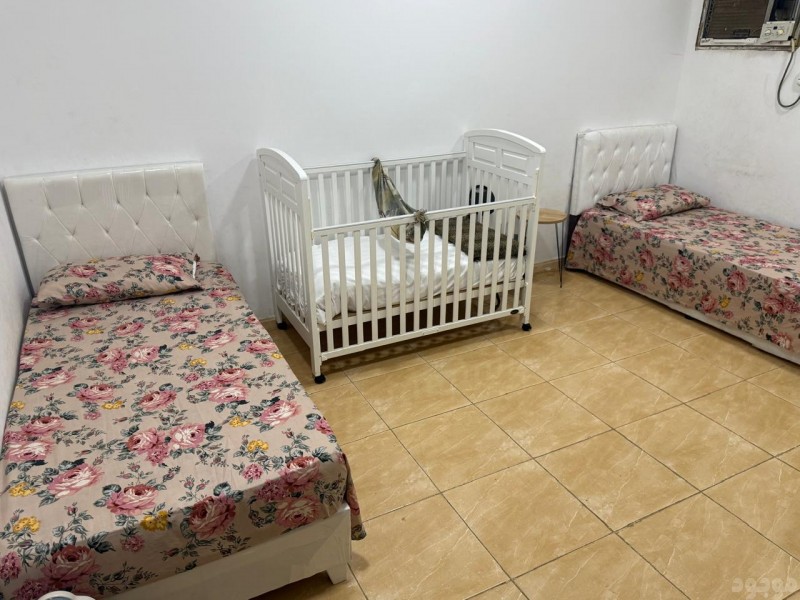 توصيل حقين جمعية خيرية تاخذ المستعمل تستقبل الأثاث بالرياض 0542284584