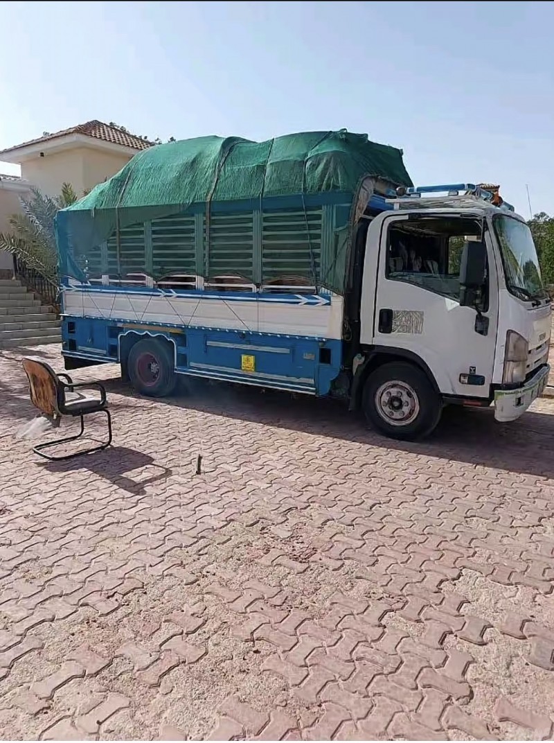 طش ونقل الاثاث داخل وخارج الرياض 