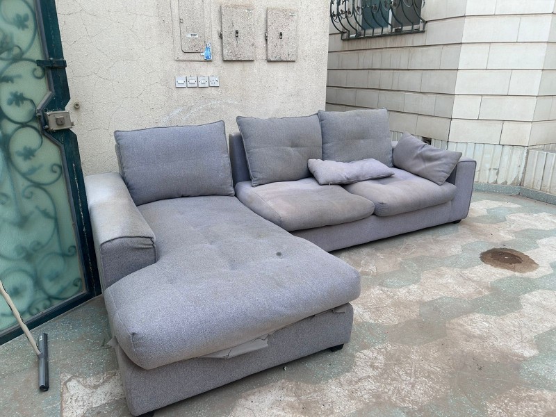دينا تاخذون عفش قديم مكسر خربانه بالرياض 0503559450 