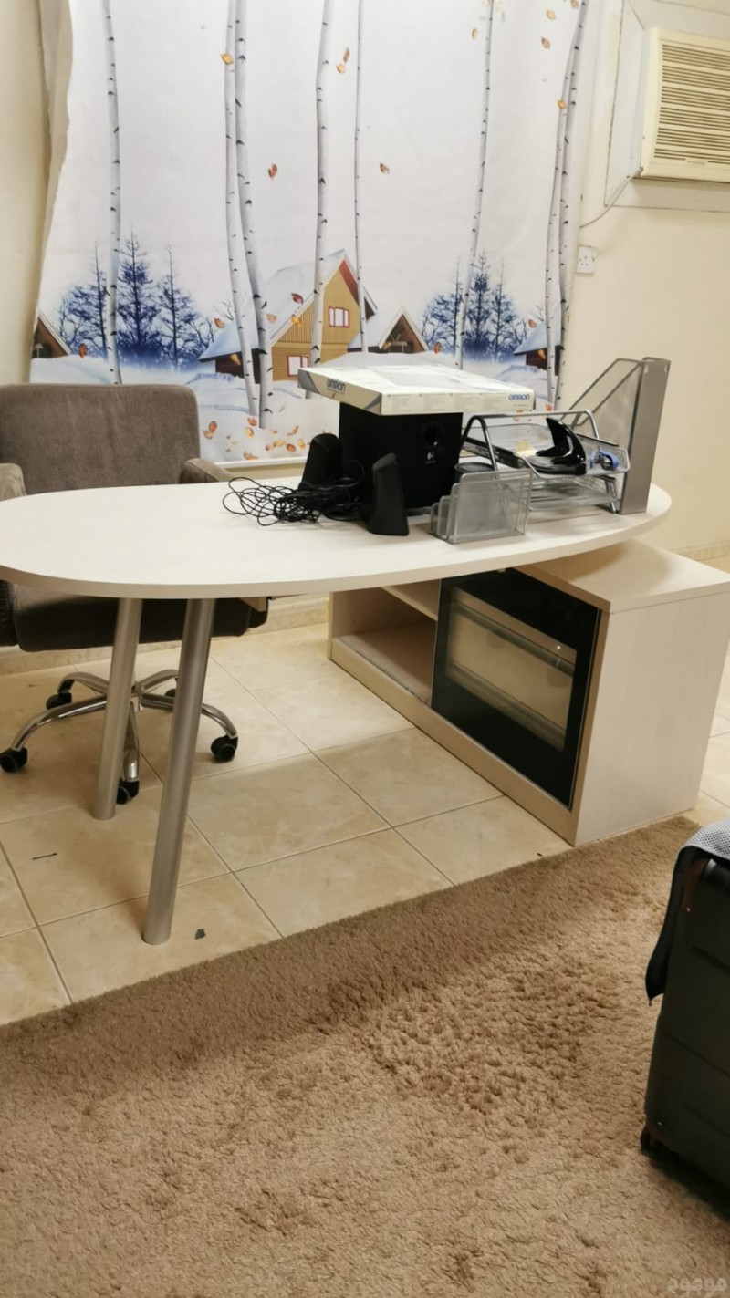 دينا التخلص من الاثاث بالرياض 0َ547761895 دينا التخلص من الأثاث القديم بالرياض 