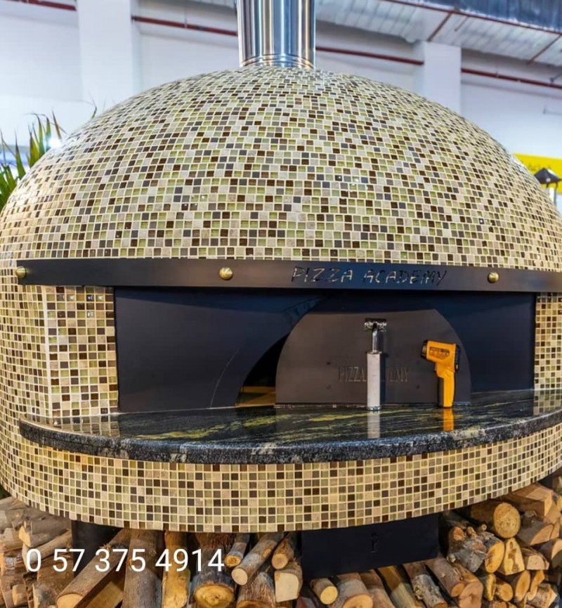 افران بيتزا نابولي القصيم