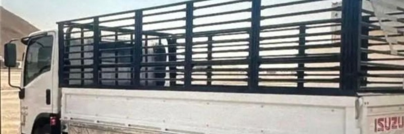 دينا توصيل اثاث الي الجمعيه الخيريه 