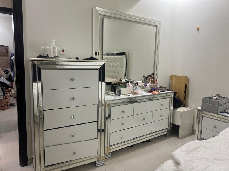 طش وشيل اثاث قديم بالرياض 0551977610