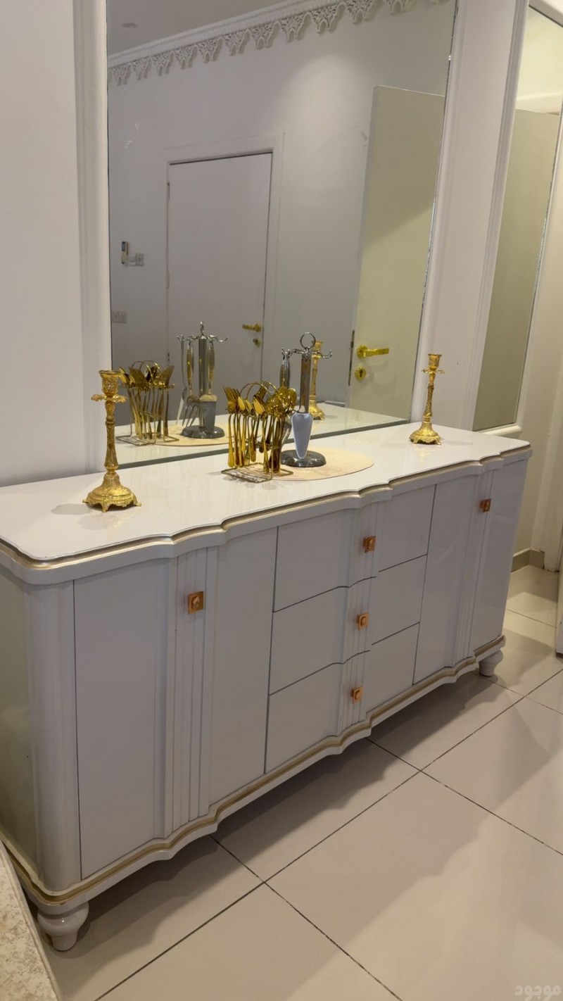 التخلص من اثاث القديم بالرياض 0534375367