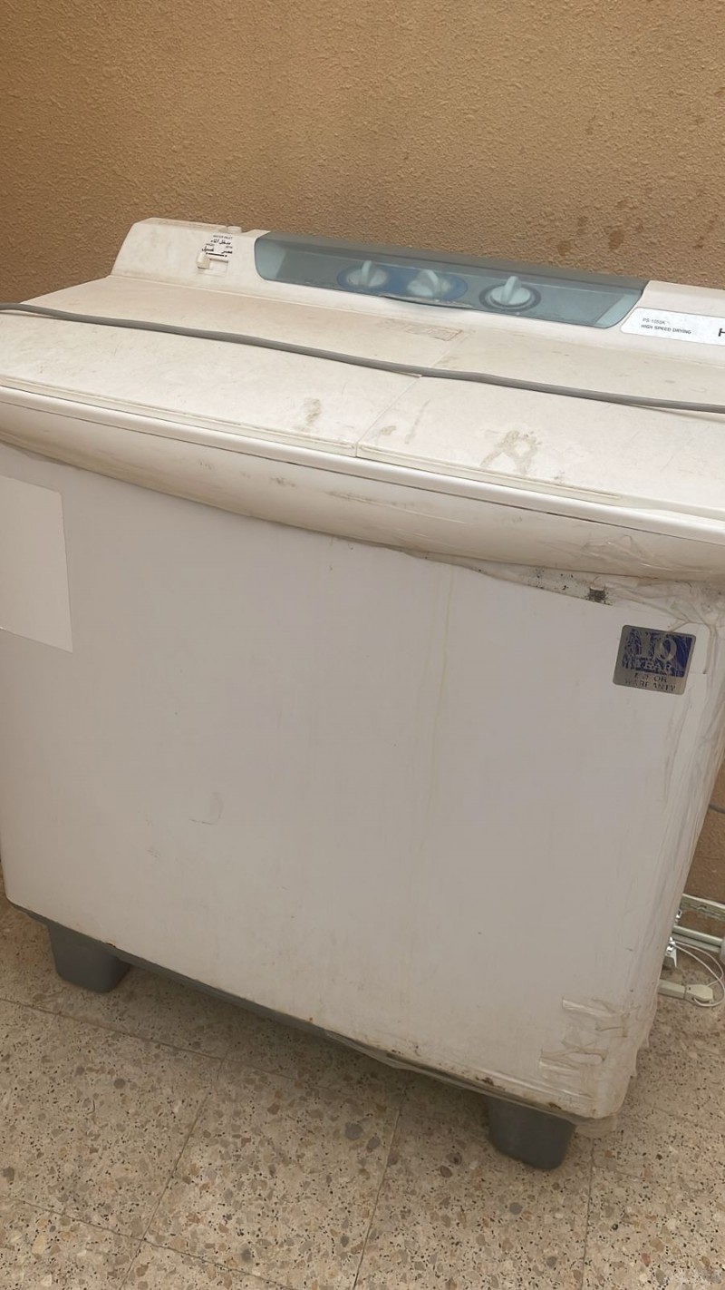 التخلص من الاثاث القديم حي الجزيرة 0559619194