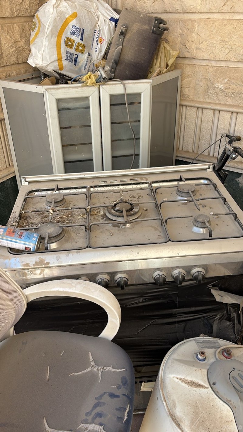 التخلص من الاثاث القديم بالرياض طش اثاث 0َ551977610 